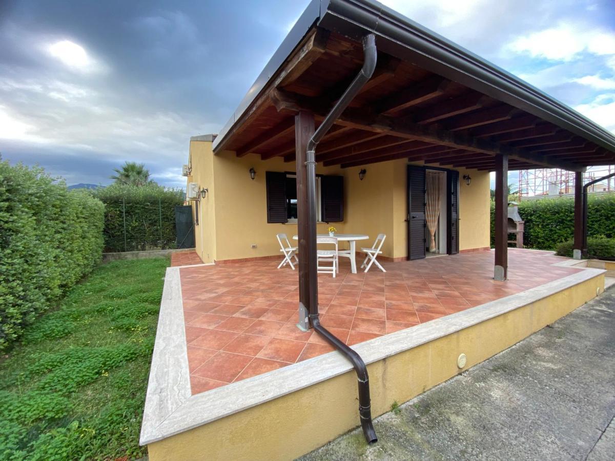 Villa Indipendente Le Coccinelle Beach Mare Piscina A 250 Mt Dal Mare Con Servizio Di Piscina A 400 Mt 12 K Da Cefalu Campofelice di Roccella Kültér fotó