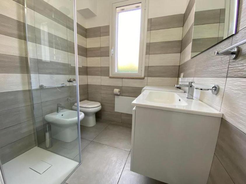 Villa Indipendente Le Coccinelle Beach Mare Piscina A 250 Mt Dal Mare Con Servizio Di Piscina A 400 Mt 12 K Da Cefalu Campofelice di Roccella Kültér fotó