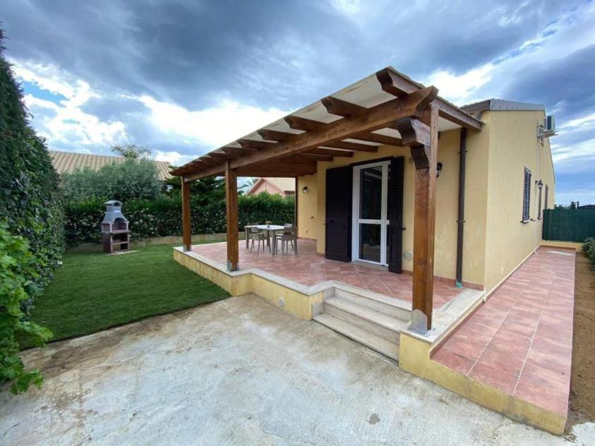 Villa Indipendente Le Coccinelle Beach Mare Piscina A 250 Mt Dal Mare Con Servizio Di Piscina A 400 Mt 12 K Da Cefalu Campofelice di Roccella Kültér fotó